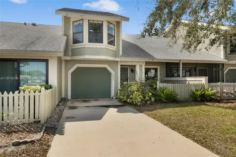 1550 SE Dewberry Court Port St. Lucie FL 34952