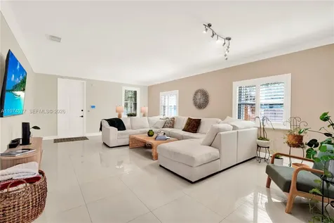 144 NE 32nd Terrace Homestead FL 33033