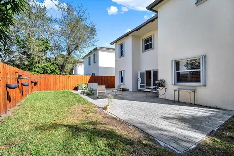 144 NE 32nd Terrace Homestead FL 33033