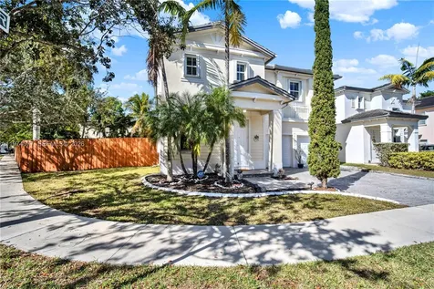 144 NE 32nd Terrace Homestead FL 33033