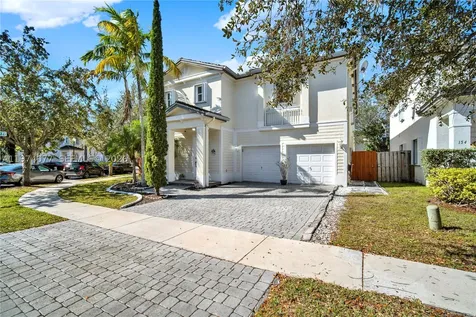 144 NE 32nd Terrace Homestead FL 33033