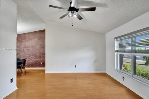 5355 SW 116th Avenue Cooper City FL 33330