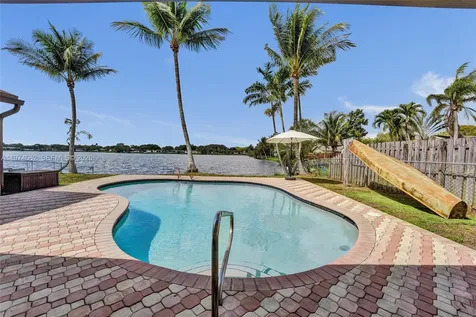 5355 SW 116th Avenue Cooper City FL 33330