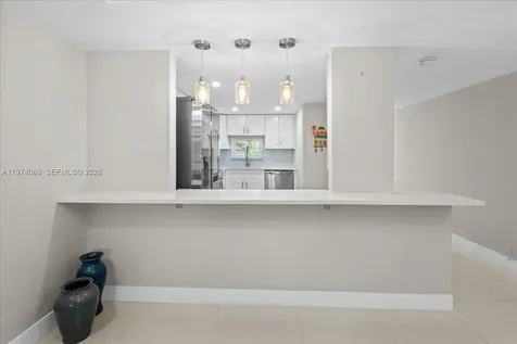 811 S Hollybrook Drive Pembroke Pines FL 33025