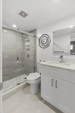 811 S Hollybrook Drive Pembroke Pines FL 33025