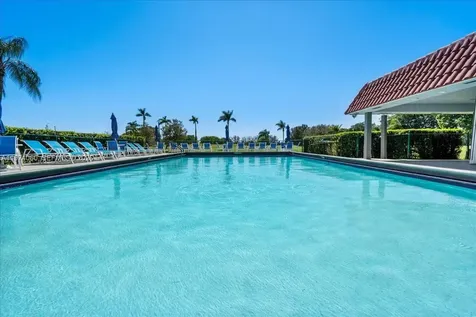 811 S Hollybrook Drive Pembroke Pines FL 33025