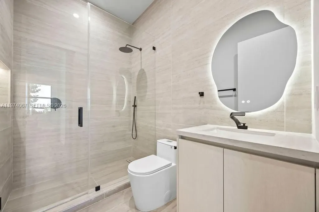 1135 NE 11th Avenue Fort Lauderdale FL 33304