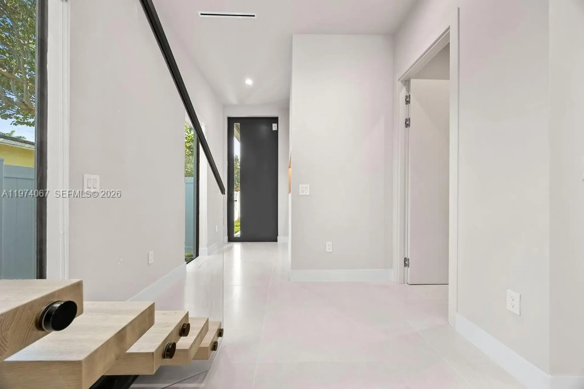 1135 NE 11th Avenue Fort Lauderdale FL 33304