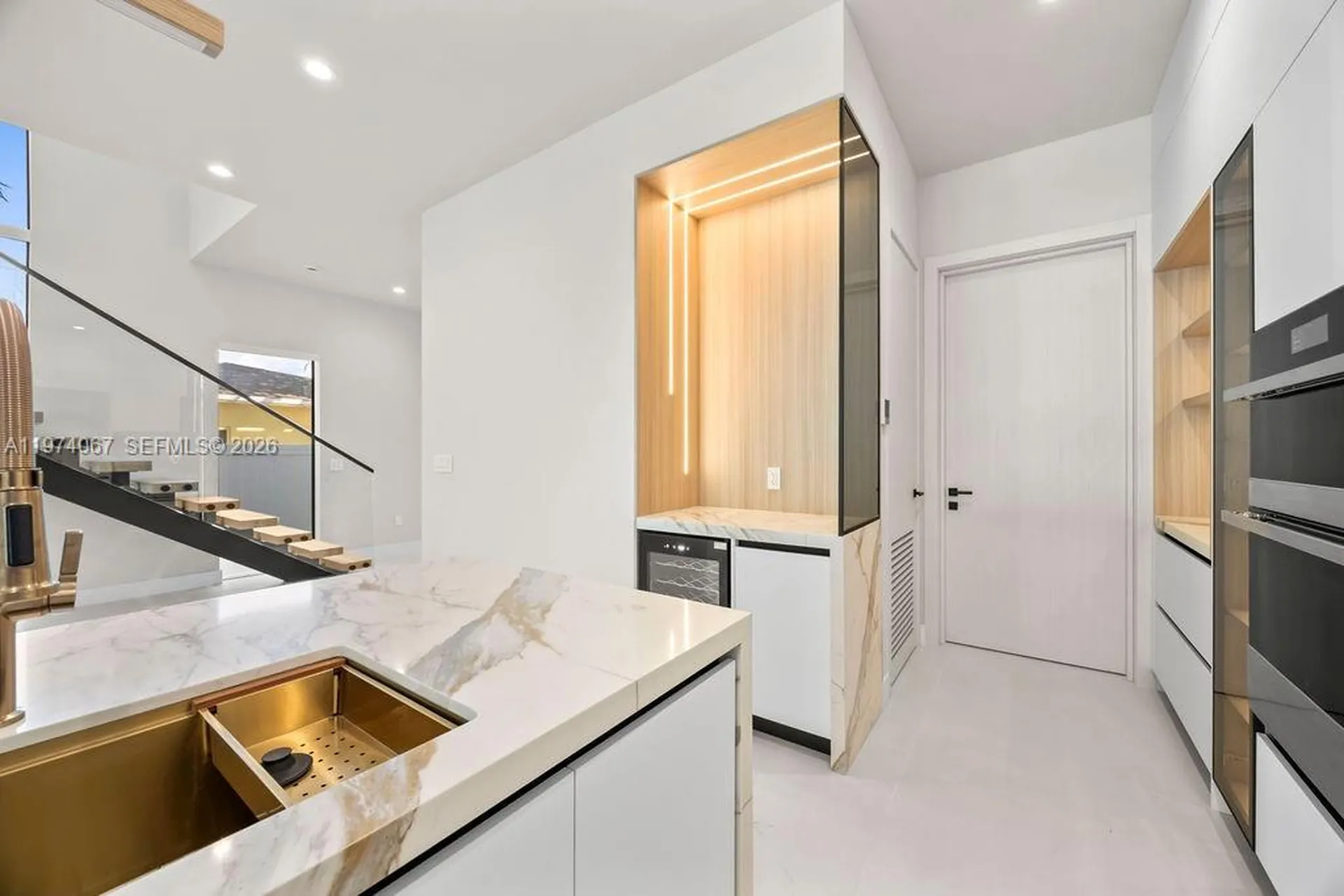 1135 NE 11th Avenue Fort Lauderdale FL 33304