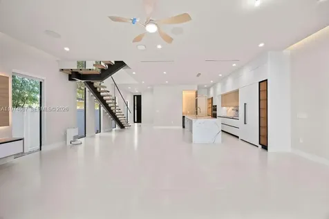 1135 NE 11th Avenue Fort Lauderdale FL 33304