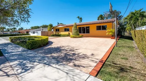 4600 SW 104th Avenue Miami FL 33165