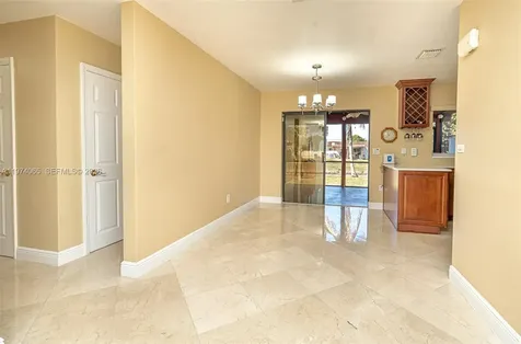 4600 SW 104th Avenue Miami FL 33165