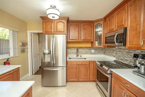 4600 SW 104th Avenue Miami FL 33165
