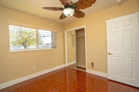 4600 SW 104th Avenue Miami FL 33165