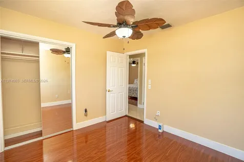 4600 SW 104th Avenue Miami FL 33165