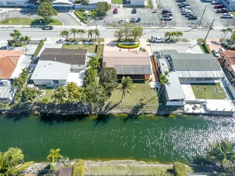4600 SW 104th Avenue Miami FL 33165