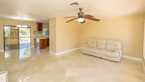 4600 SW 104th Avenue Miami FL 33165