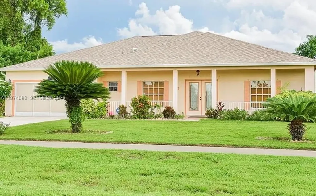 721 Milwaukee Boulevard Lehigh Acres FL 33974