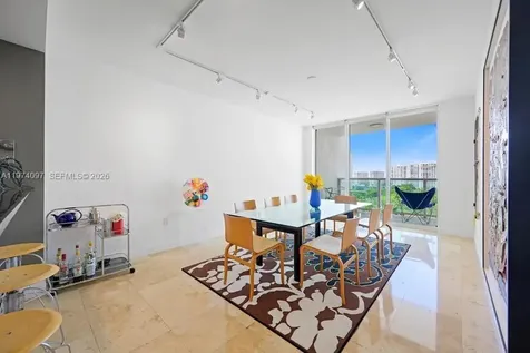 3201 NE 183 Aventura FL 33160