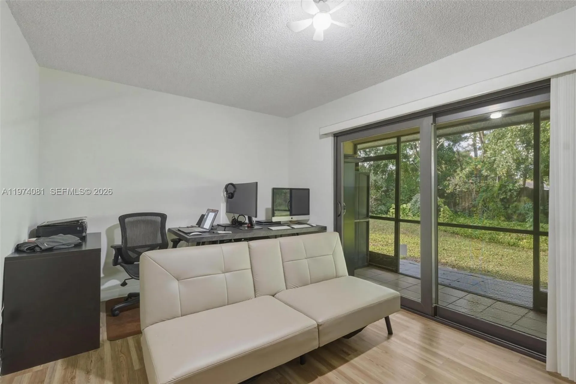 9853 Riverside Drive Coral Springs FL 33071