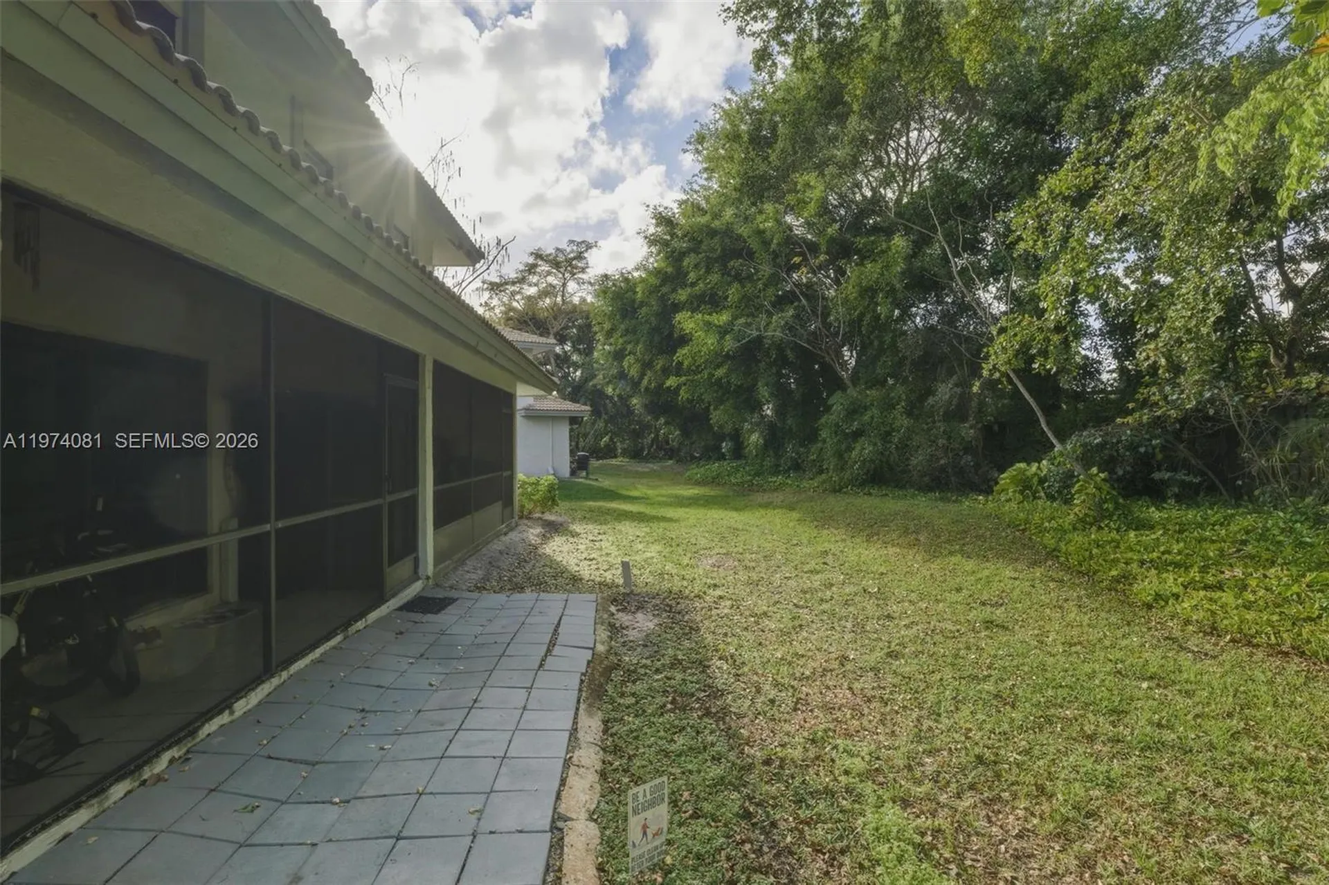 9853 Riverside Drive Coral Springs FL 33071