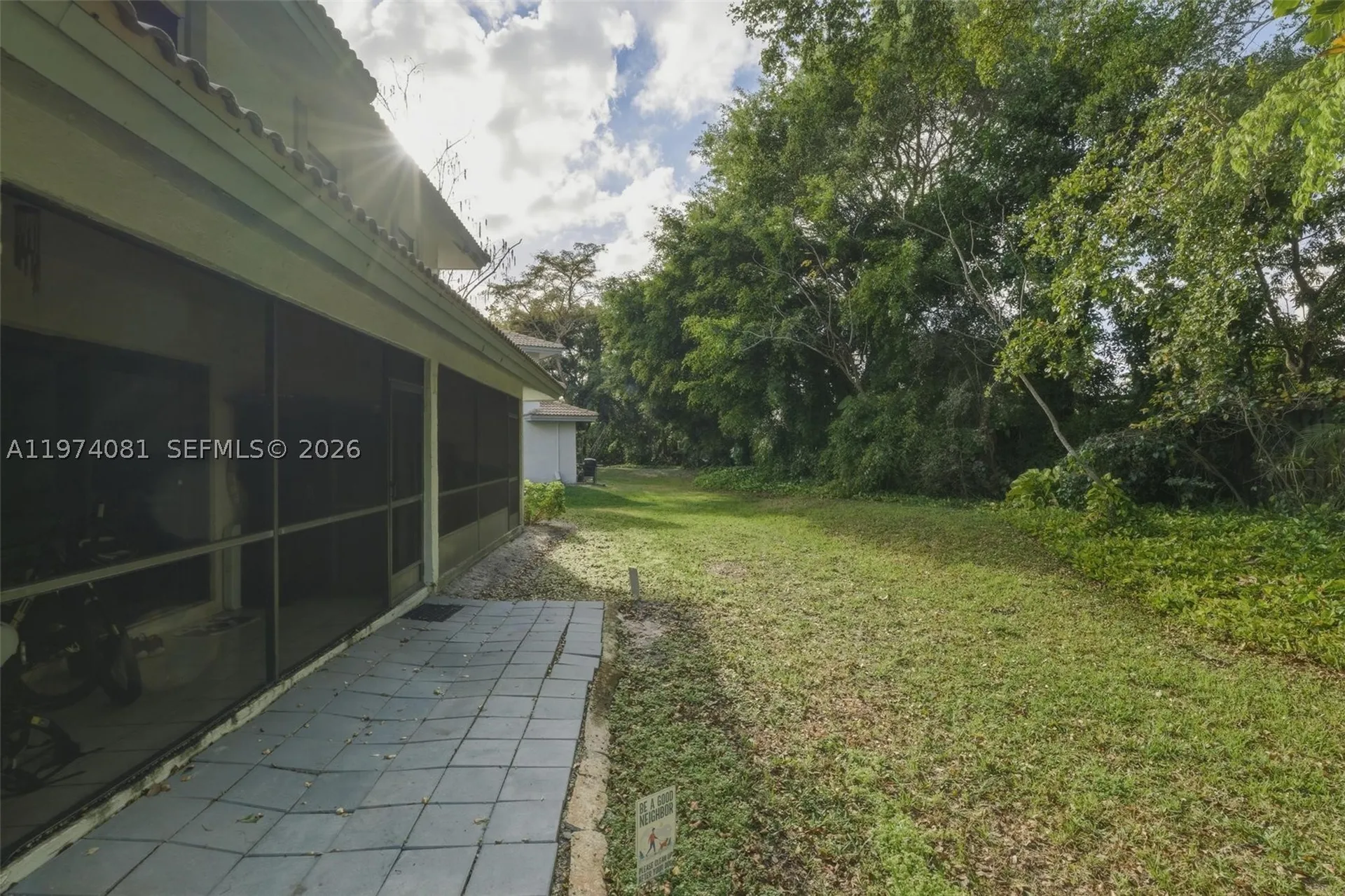9853 Riverside Drive Coral Springs FL 33071