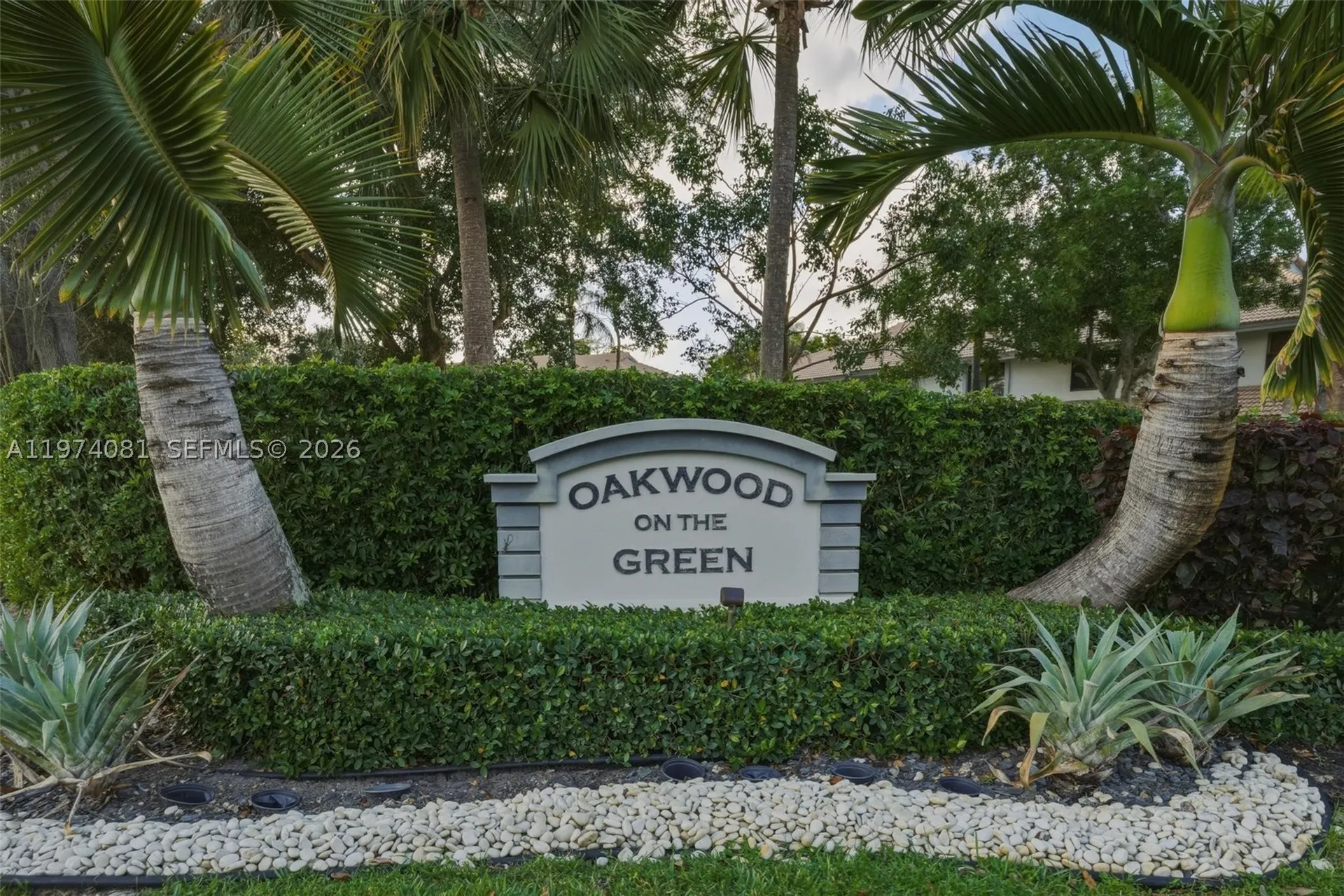 9853 Riverside Drive Coral Springs FL 33071