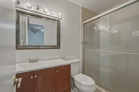 9853 Riverside Drive Coral Springs FL 33071