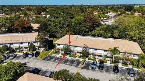 9853 Riverside Drive Coral Springs FL 33071