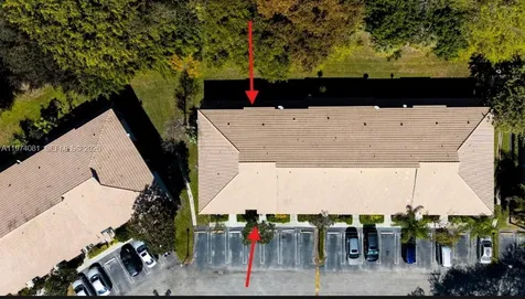 9853 Riverside Drive Coral Springs FL 33071