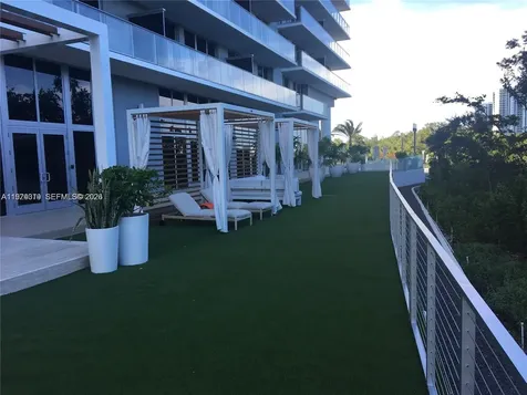 16385 Biscayne Boulevard North Miami Beach FL 33160