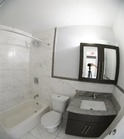 20825 NE 8th Court Miami FL 33179