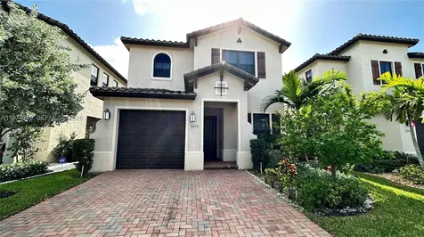 3278 W 97th Terrace Hialeah FL 33018