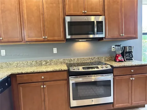 3278 W 97th Terrace Hialeah FL 33018