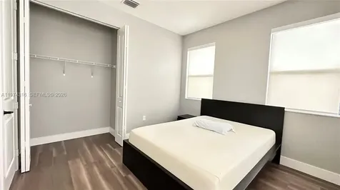 3278 W 97th Terrace Hialeah FL 33018