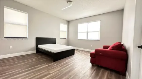 3278 W 97th Terrace Hialeah FL 33018