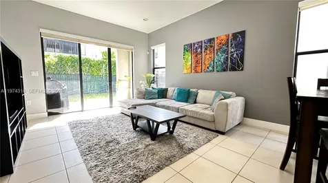 3278 W 97th Terrace Hialeah FL 33018