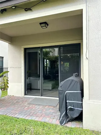3278 W 97th Terrace Hialeah FL 33018