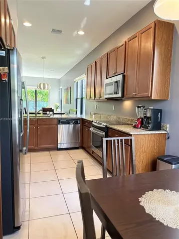 3278 W 97th Terrace Hialeah FL 33018