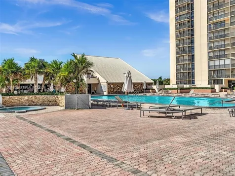 20335 W Country Club Drive Aventura FL 33180