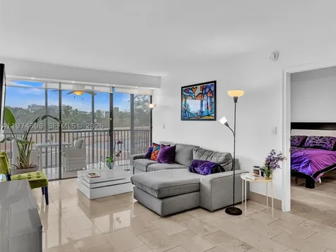 20335 W Country Club Drive Aventura FL 33180