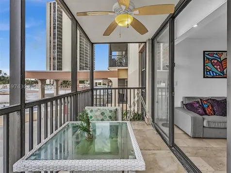 20335 W Country Club Drive Aventura FL 33180