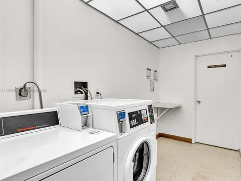 20335 W Country Club Drive Aventura FL 33180