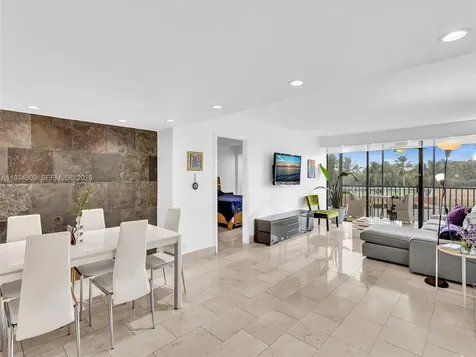 20335 W Country Club Drive Aventura FL 33180