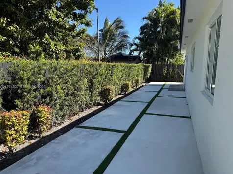 1760 SW 141st Avenue Miami FL 33175