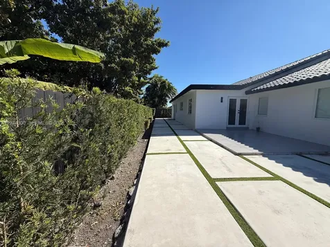1760 SW 141st Avenue Miami FL 33175