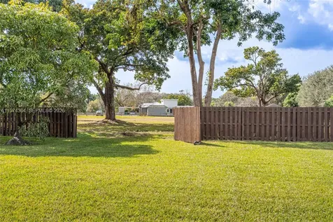 14401 W Palomino Drive Southwest Ranches FL 33330