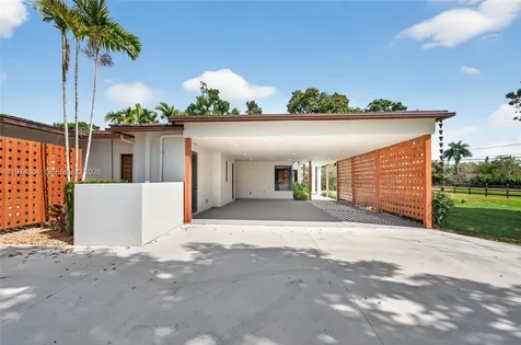 14401 W Palomino Drive Southwest Ranches FL 33330