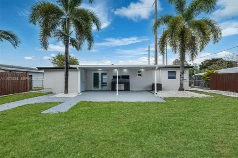 5814 Atlanta Street Hollywood FL 33021