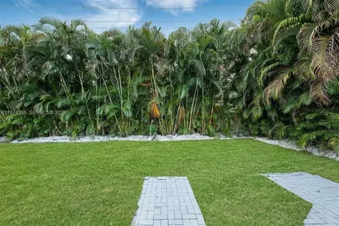 5814 Atlanta Street Hollywood FL 33021